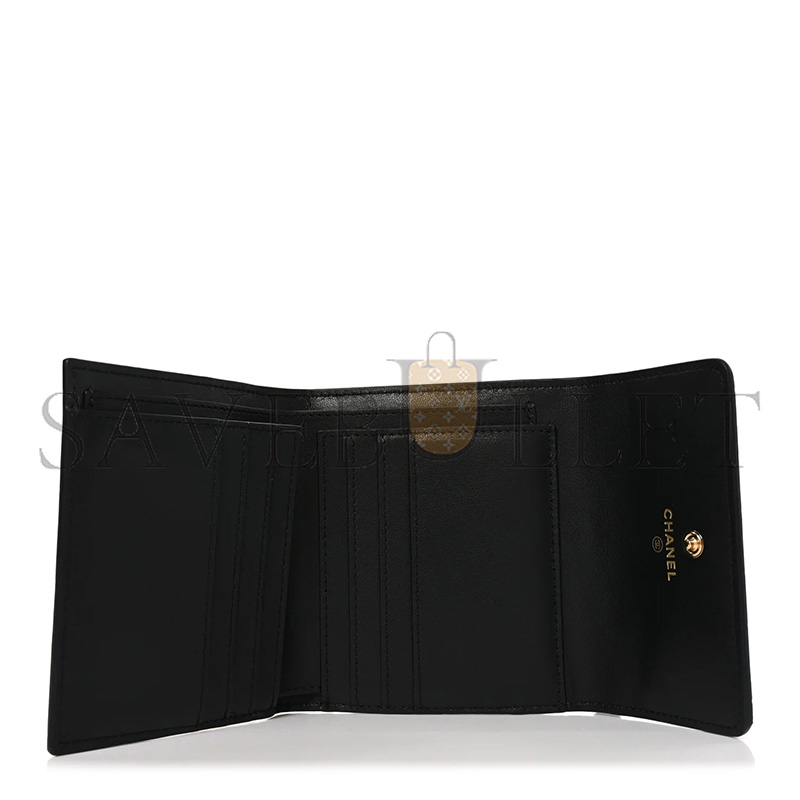 Ch**el CALFSKIN CROCODILE EMBOSSED CROCOCO FLAP WALLET (11.5*10.5*3cm)